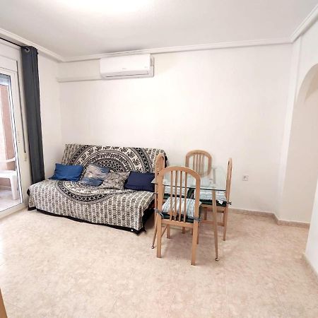 Modern Apartment 3Mins Walk To Playa Del Cura Beach Torrevieja Dış mekan fotoğraf