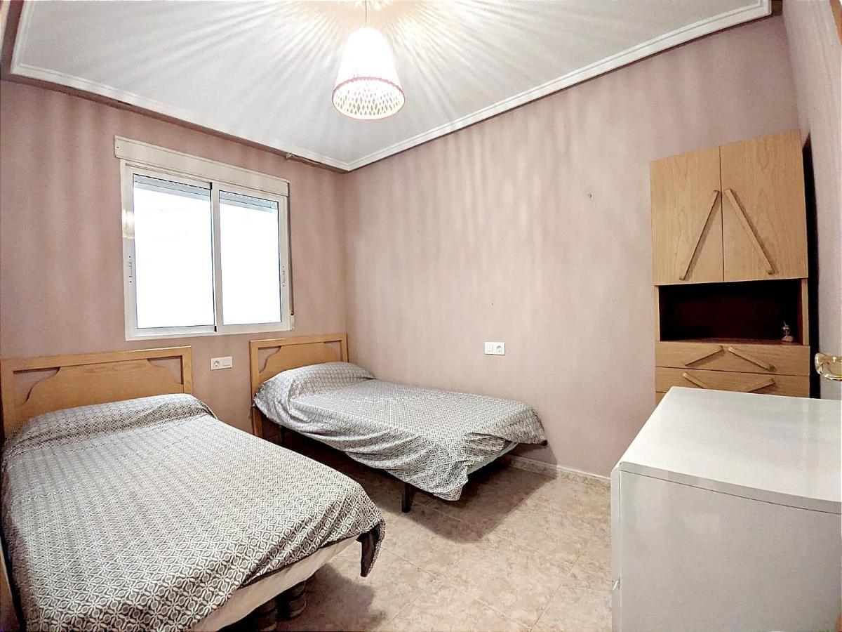 Modern Apartment 3Mins Walk To Playa Del Cura Beach Torrevieja Dış mekan fotoğraf